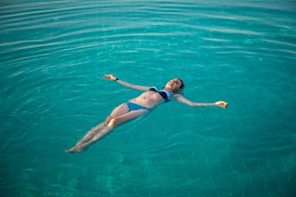 How Is Immersive Theatre Transforming the UK's Performing Arts Scene?