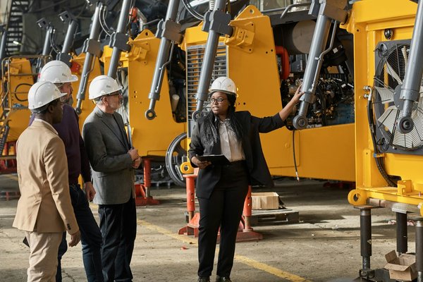 How to Create a Perfect Smoked Salmon Platter with All the Accompaniments?